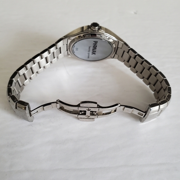 Phonak Hearing Aid Controller Watch Pilot 2 - Picture 13 of 13